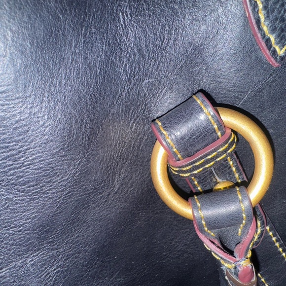 Black Leather Handbag - Picture 6 of 13